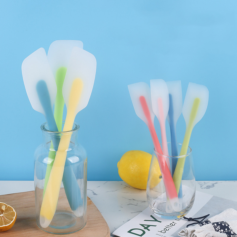Espátula de Silicone em 2 Tama - Kitchen Baking Must Haves avaliação e preço