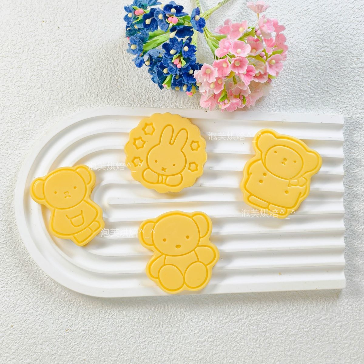 Molde de Biscoito 3D Fofo com  - Kitchen Baking Store avaliação e preço